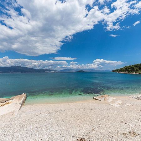 Villa Unique Sur La Plage Pour Des Vacances Inoubliables En Famille Ou Entre Amis Pour 10 Personnes Slatine Exterior foto
